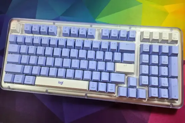 Đánh giá K98M của Logitech Alto Keys: Một giá trị tốt cho noobs bàn phím cơ học